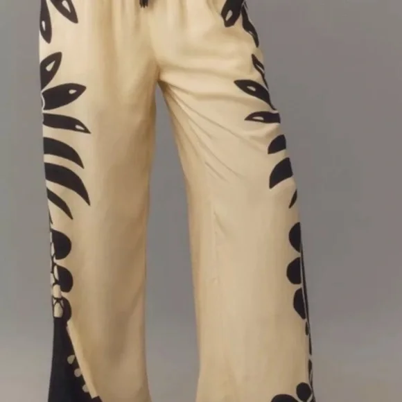 Anthropologie Farm Rio Martina Pull On Pants Floral Print Black White - Picture 2 of 6